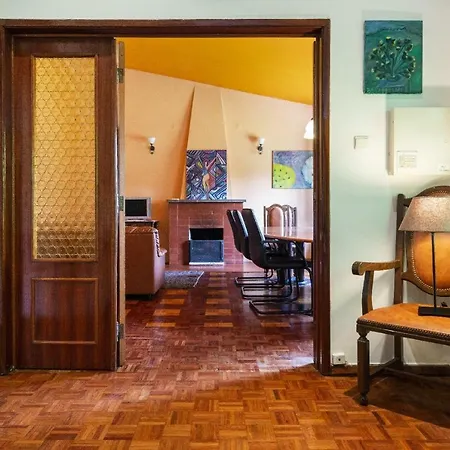 Aroeira By Homing Villa Seixal (Setubal)